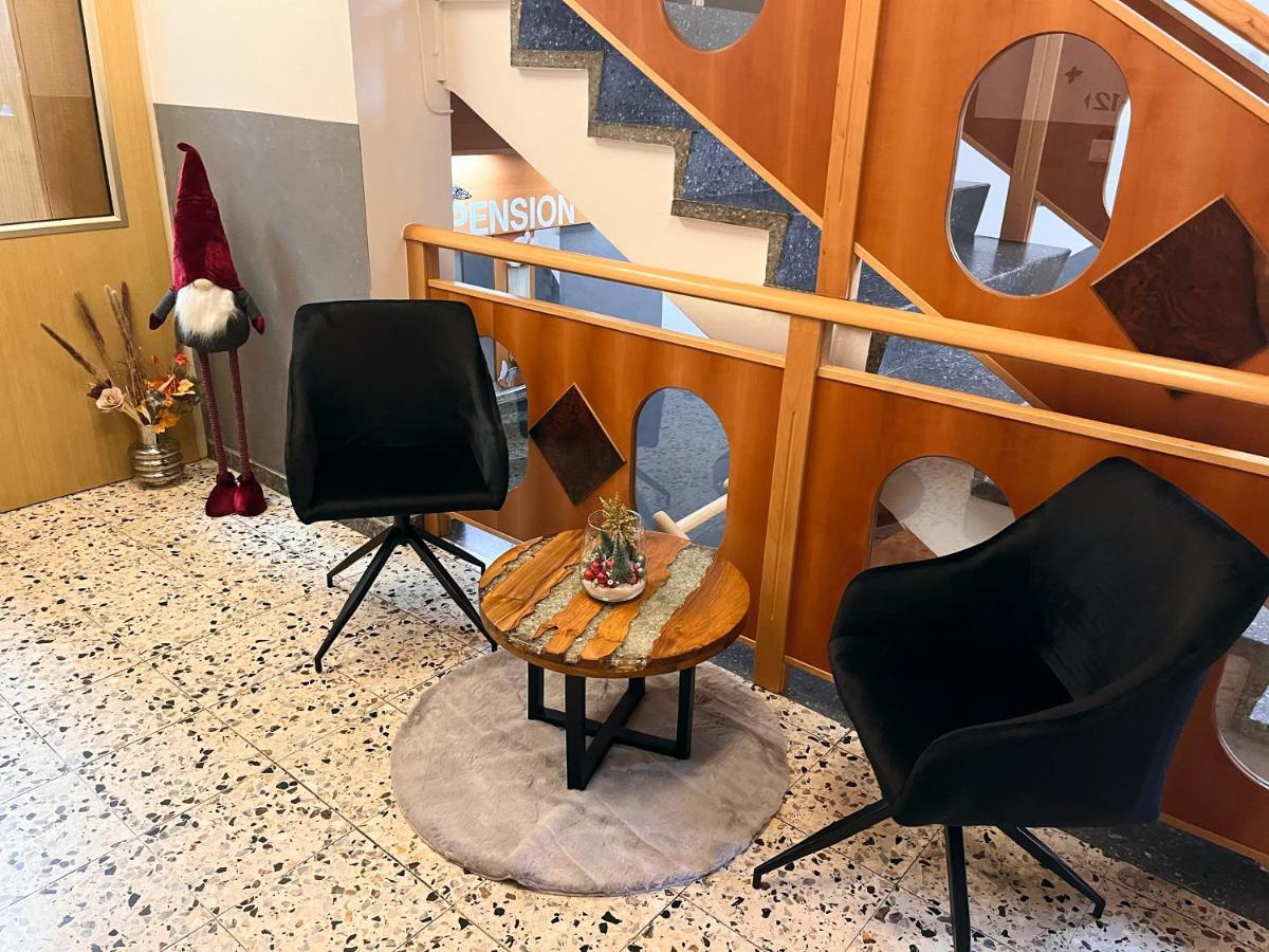Fruehstueckspension Elena Nicoleta Caltun Fischamend Exterior foto